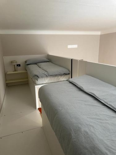 LE14 Duomo-Loreto Acomfortable Apartment Room Type - One-Bedroom Apartment LE14 Duomo-Loreto Acomfortable Apartment Room Type - One-Bedroom Apartment