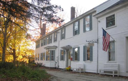 The Bridges Inn at Whitcomb House B&B
