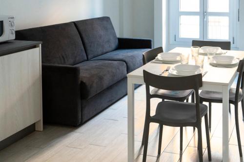 CE6 - [Corso Sempione] • Large Apartment 3