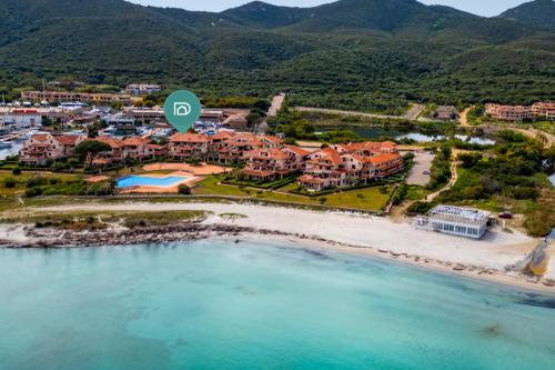 Marinella-Porto Rotondo, Accesso Diretto sulla SPIAGGIA