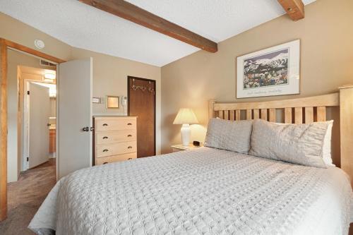 Trails End 211 by Great Western Lodging in Breckenridge, USA