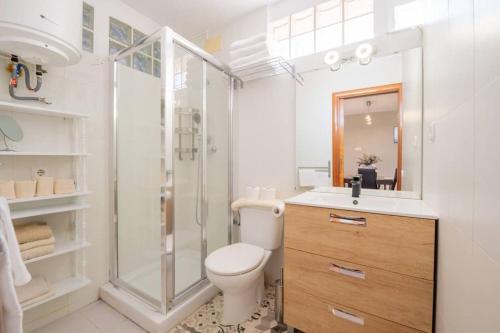 Casa Mar Blava con piscina comunitaria junto Barcelona Centro Room Type - One-Bedroom Apartment