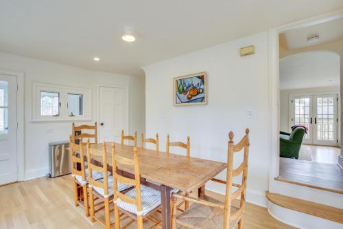 Charming Greenwich Escape Near Wooded Trails! Charming Greenwich Escape Near Wooded Trails!