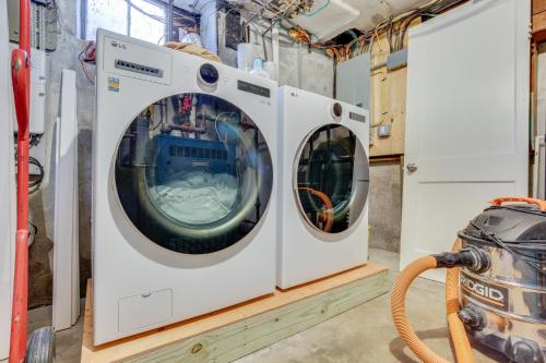 Charming Greenwich Escape Near Wooded Trails! Charming Greenwich Escape Near Wooded Trails!