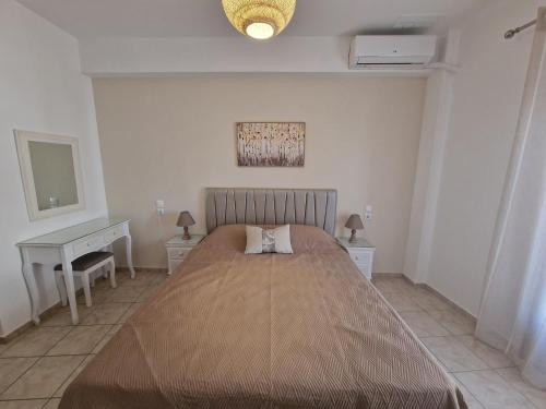 Serendipity, Città di Skiathos (foto 7)