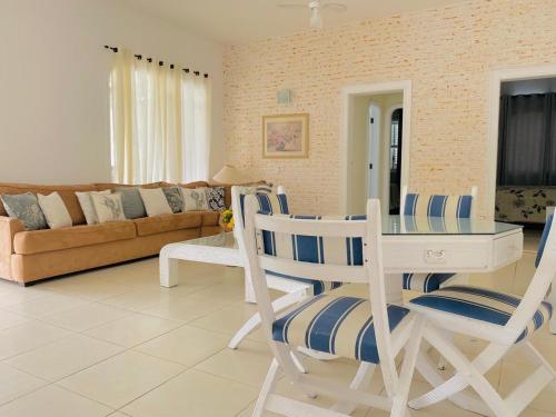 瓜鲁雅 Villa Jardim Acapulco - Guaruja - Praia de Pernambuco 4星级 单人房 大堂