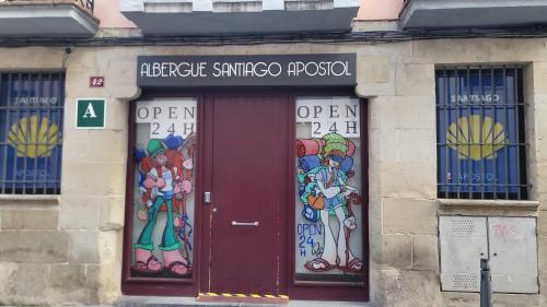 Albergue Santiago Apostol in Логроньо