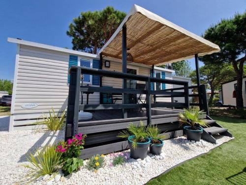 Mobilhome Confort Camping 4 étoiles - Le Grau du Roi