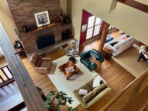 Warner-Concord Farms Bed & Breakfast - image 12