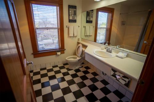 Nuk's Executive Suites