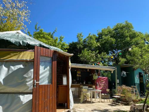 Yourte à La Campagnette gîte à louer Montpellier