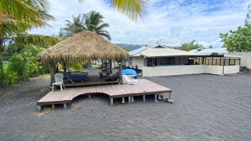 ทัศนียภาพภายนอกโรงแรม, TAHITI - Bungalow Taharuu Surf Hoe in ปาปารา