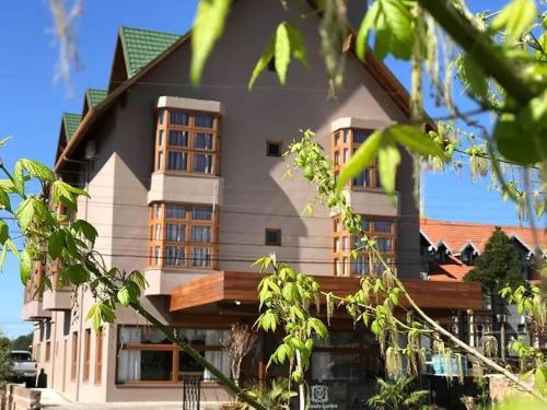 . Hotel Triveneto Gramado