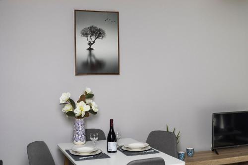 Mencrates Apartment Mencrates Apartment