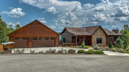 Long View Lodge in Mineral Bluff, USA