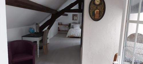 La chambre de la maison du four à pain chambre d'hôte Condé-sur-Vesgre