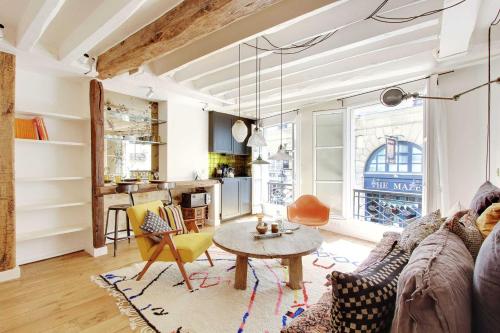 Beautiful studio in the heart of the Latin Quarter