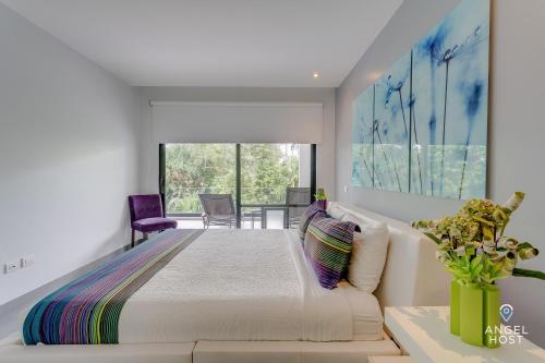 2BR Private Terrace & Beach Access image 6