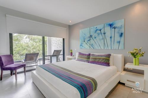 2BR Private Terrace & Beach Access image 3