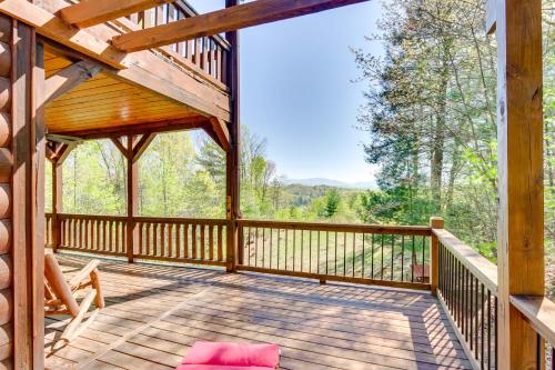 Ellijay Hideaway with Hot Tub, Views and Game Room!