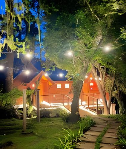 Exterior view, Cabana Suspensa na Natureza - Regiao Turistica in Parque Rancho Alegre
