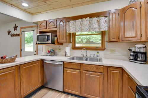 Blairsville Cabin Less Than 2 Mi to Vogel State Park! - image 12