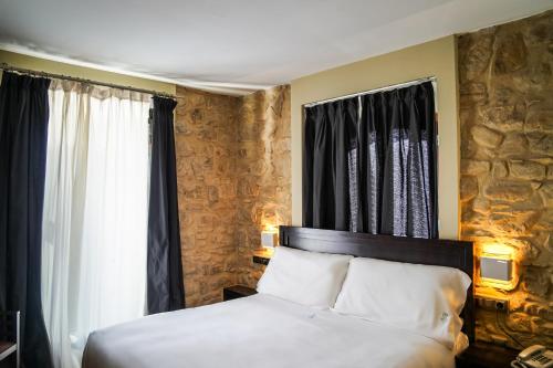 Hotel Baeza Monumental - image 9