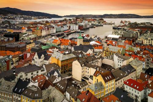 Kong Oscars gate 28 - 302 Kong Oscars gate 28 - 302