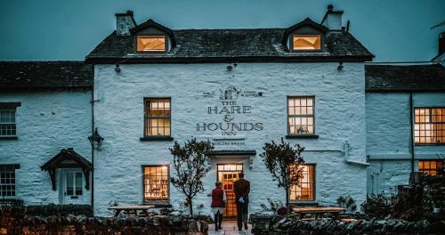 Exterior view of The Hare & Hounds Inn