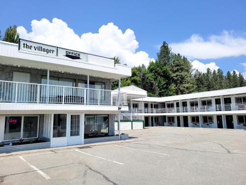 . The Villager Inn Princeton Motel