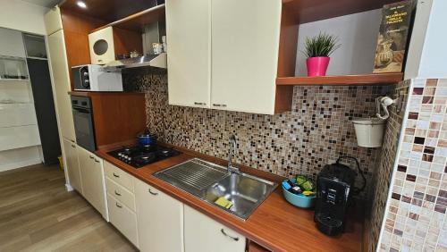 Appartamento con giardino centocelle metro c, Рим (фото 6)