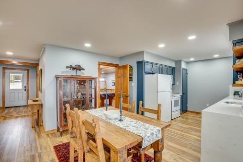 Lakefront Cedar Creek Home with Dock and Game Room! in Gun Barrel City, USA