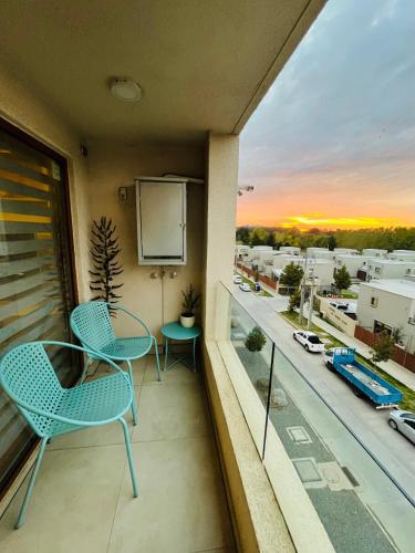 Közös társalgó / TV, Exclusivo departamento equipado estacionamiento Privado 2D-2B con excelente ubicación (Exclusivo departamento equipado estacionamiento Privado 2D-2B con excelente ubicacion) in Los Ángeles