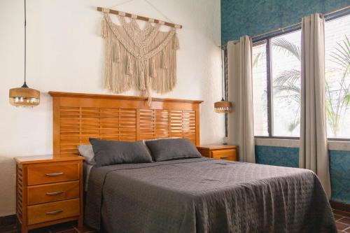 New Family Home with Pool Jacuzzi & Fronton in Cuernavaca, Mexico
