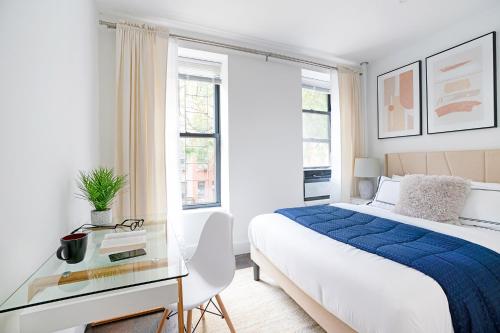 444-2C Newly renovated 1BR in Hells Kitchen in New York, USA