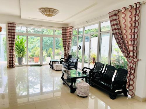 SAM VILLA HUE CITY in Hue