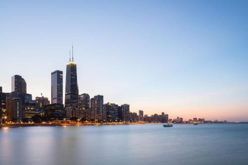 The Ritz-Carlton, Chicago - Hotel