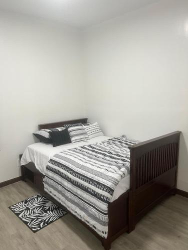 Naymat guest house 01 in Buffalo, USA