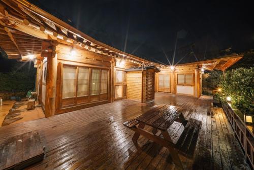 Yeosu Hanulchaeok Pension in Sora-myeon