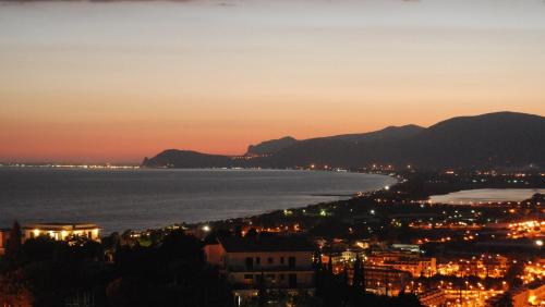 Hotel Belvedere - image 11