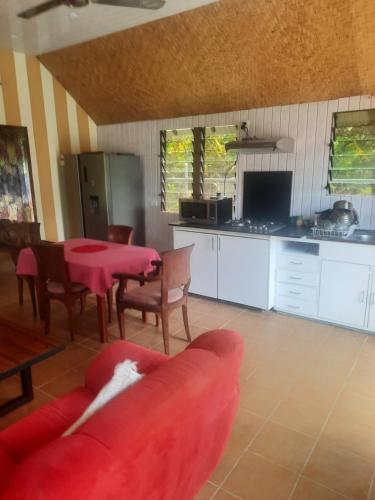 Konyha, Orchid Island one bedroom Bure in Pacific Harbour