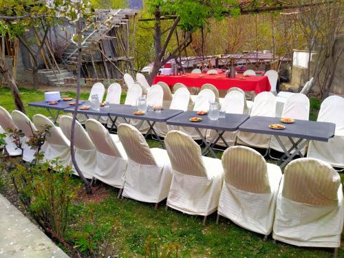 Facilities, Rakaposhi Amin Hotel & Restaurant Pissan Hunza Nagar Gilgit Baltistan in Gilgit