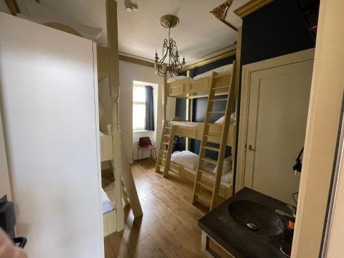 Family Room with Private Bathroom image 10