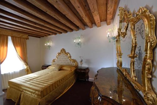 Hotel Ai Reali - Small Luxury Hotels of the World, Benátky (fotografie 9)