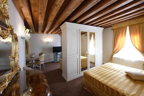 Hotel Ai Reali - Small Luxury Hotels of the World, Benátky (fotografie 11)