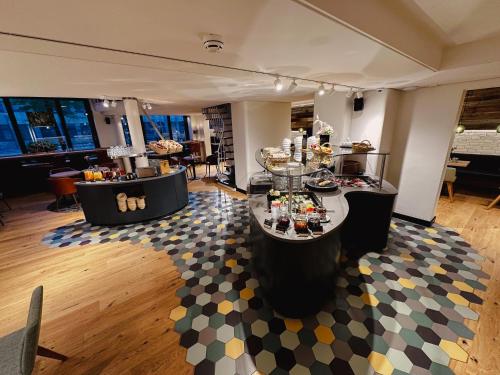 Їжа та напої, Hotel Berliner Hof by Coffee Fellows Hotels in Кіль