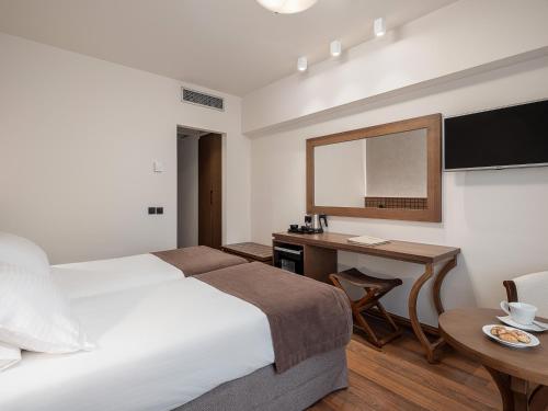  Superior Room image 5