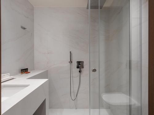  Superior Room image 7