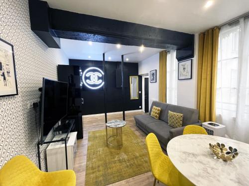 Urban Flat 157 - Coco Chanel Flat in Montorgueil - image 14