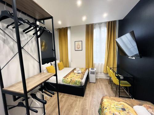 Urban Flat 157 - Coco Chanel Flat in Montorgueil - image 6